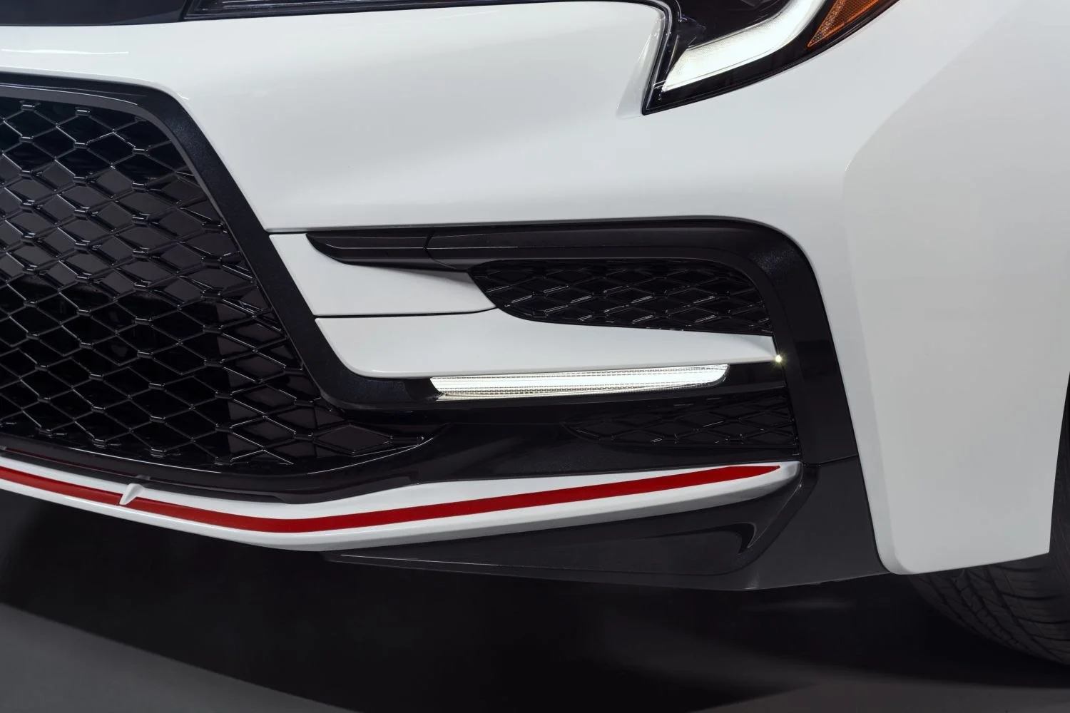 Toyota Corolla 1.8 (134 Hp) AWD Hybrid CVTi2022 - thumbnail 5