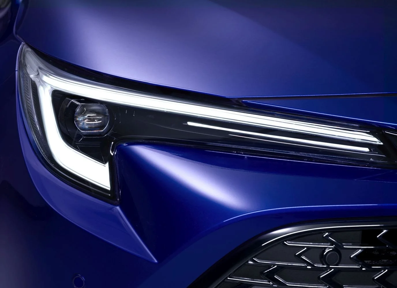 Toyota Corolla 1.8 (140 Hp) Hybrid e-CVT2022 - thumbnail 11