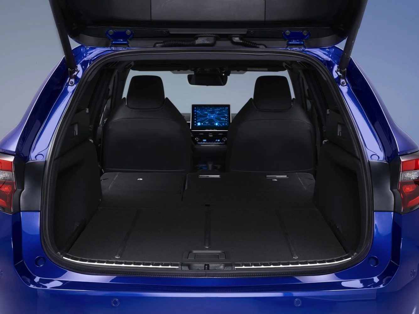Toyota Corolla 1.8 (140 Hp) Hybrid e-CVT2022 - thumbnail 18