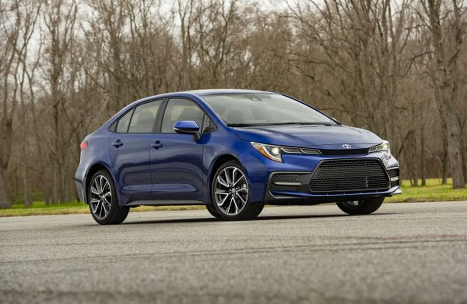 Toyota Corolla 1.8 (121 Hp) Hybrid CVTi2019 - 2022 thumbnail 14