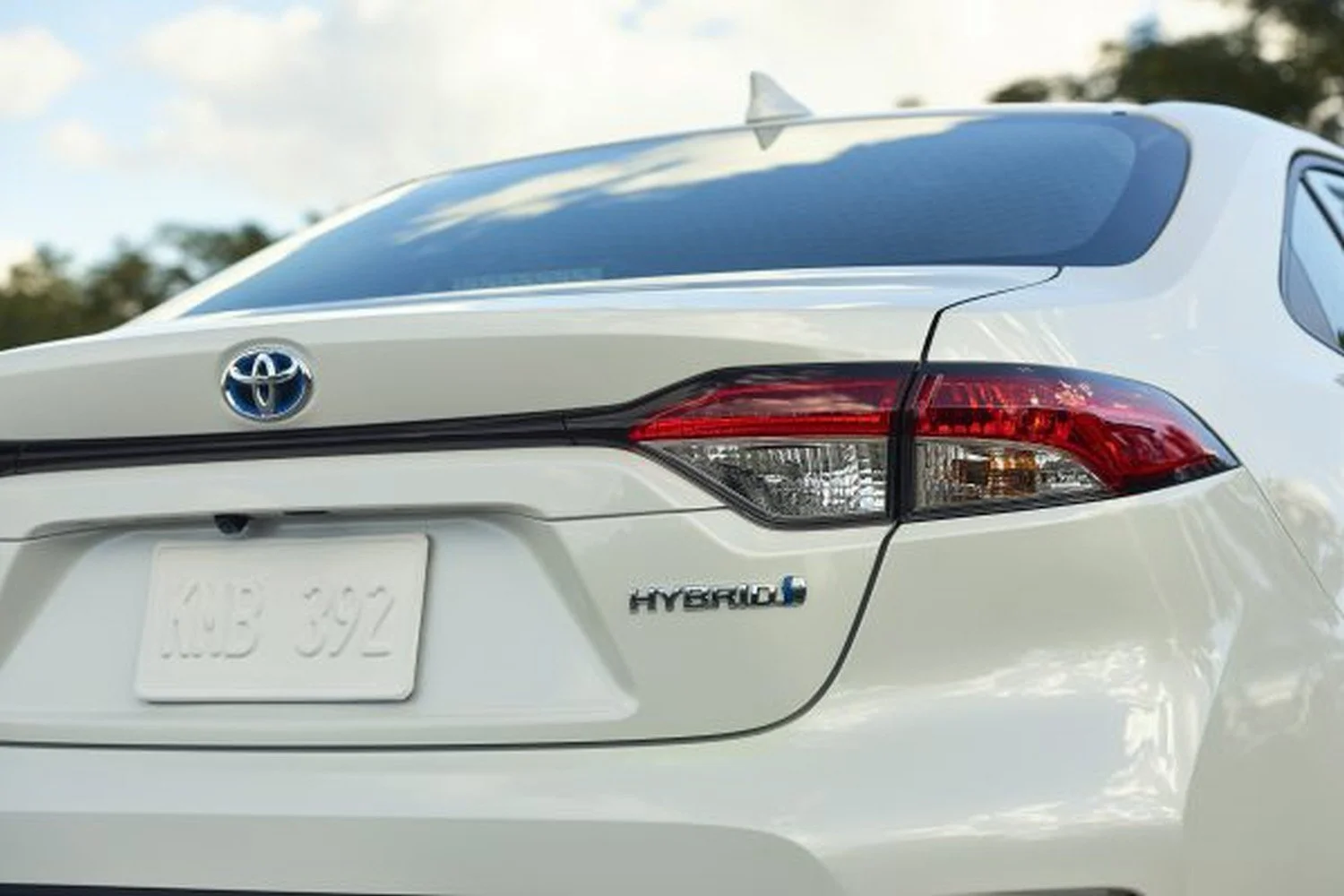 Toyota Corolla 1.8 (121 Hp) Hybrid CVTi2019 - 2022 thumbnail 7