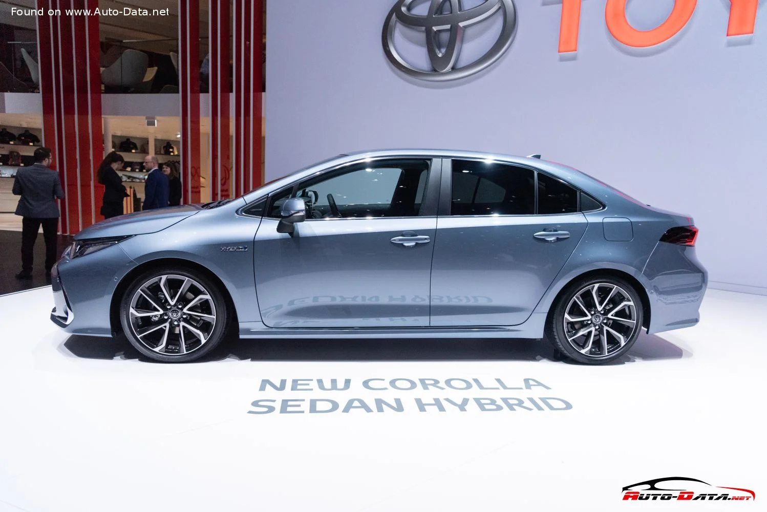 Toyota Corolla 1.5 Dynamic Force (125 Hp)2020 - 2022 thumbnail 2