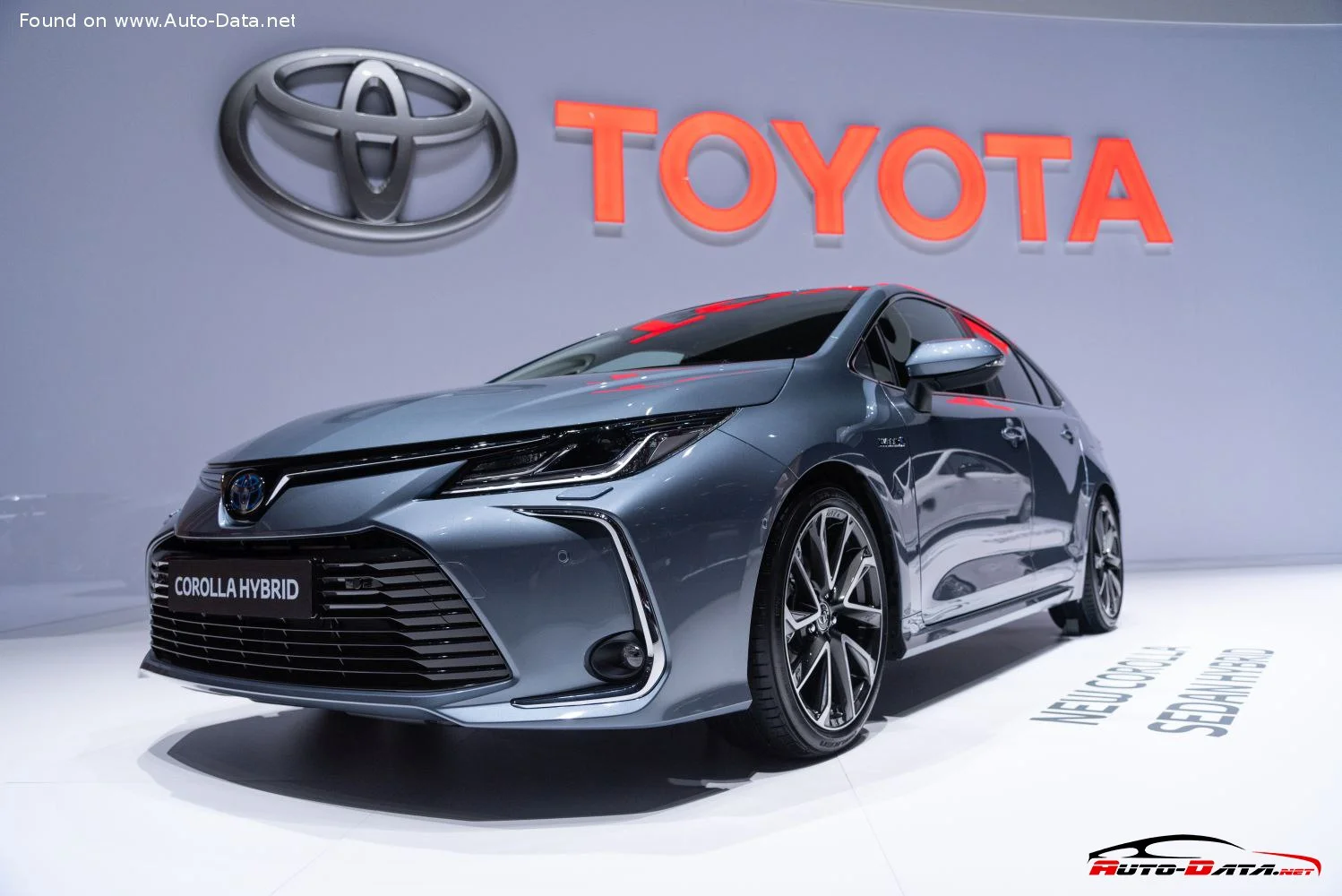 Toyota Corolla 1.5 Dynamic Force (125 Hp)2020 - 2022 thumbnail 3