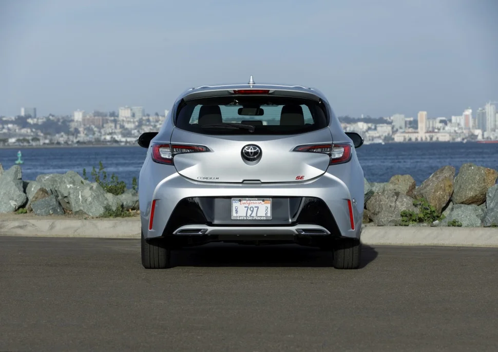 Toyota Corolla 1.2 D-4T (116 Hp) 4WD CVT-i2019 - 2022 thumbnail 11