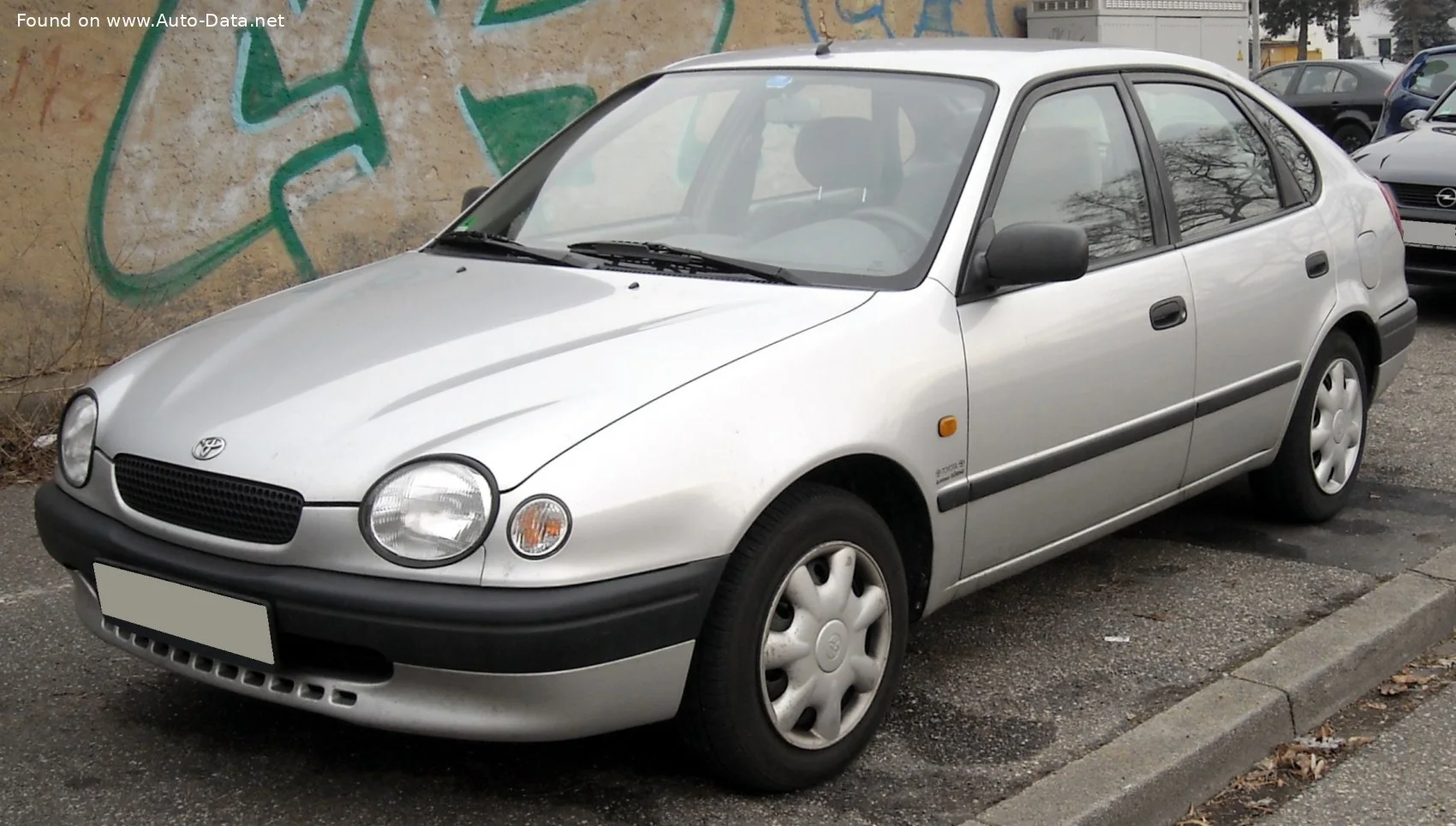 Toyota Corolla 1.3 i 16V (86 Hp)1997 - 1999 - 1