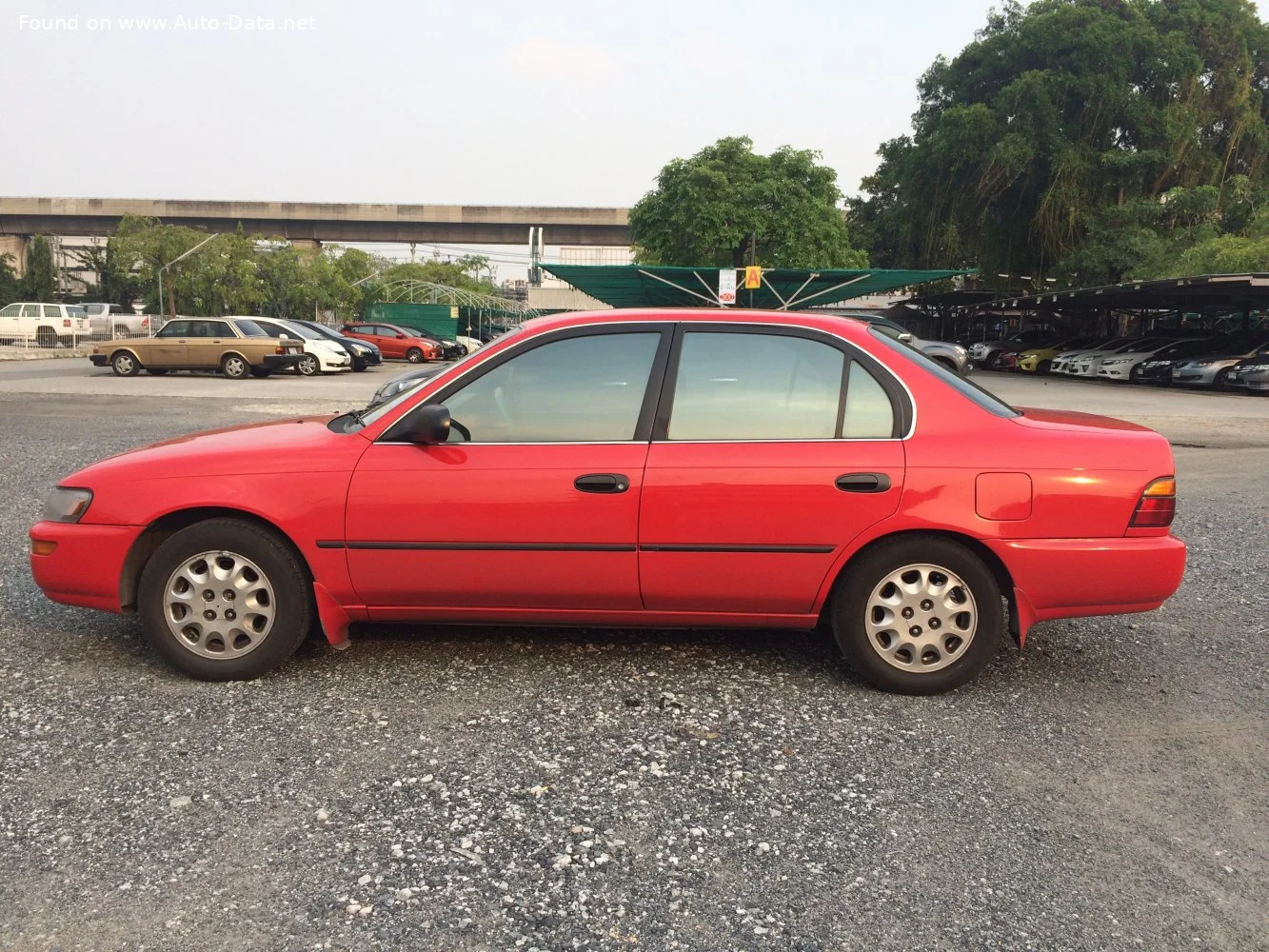 Toyota Corolla 1.3 XLI 16V (EE101) (88 Hp)1992 - 1995 thumbnail 6