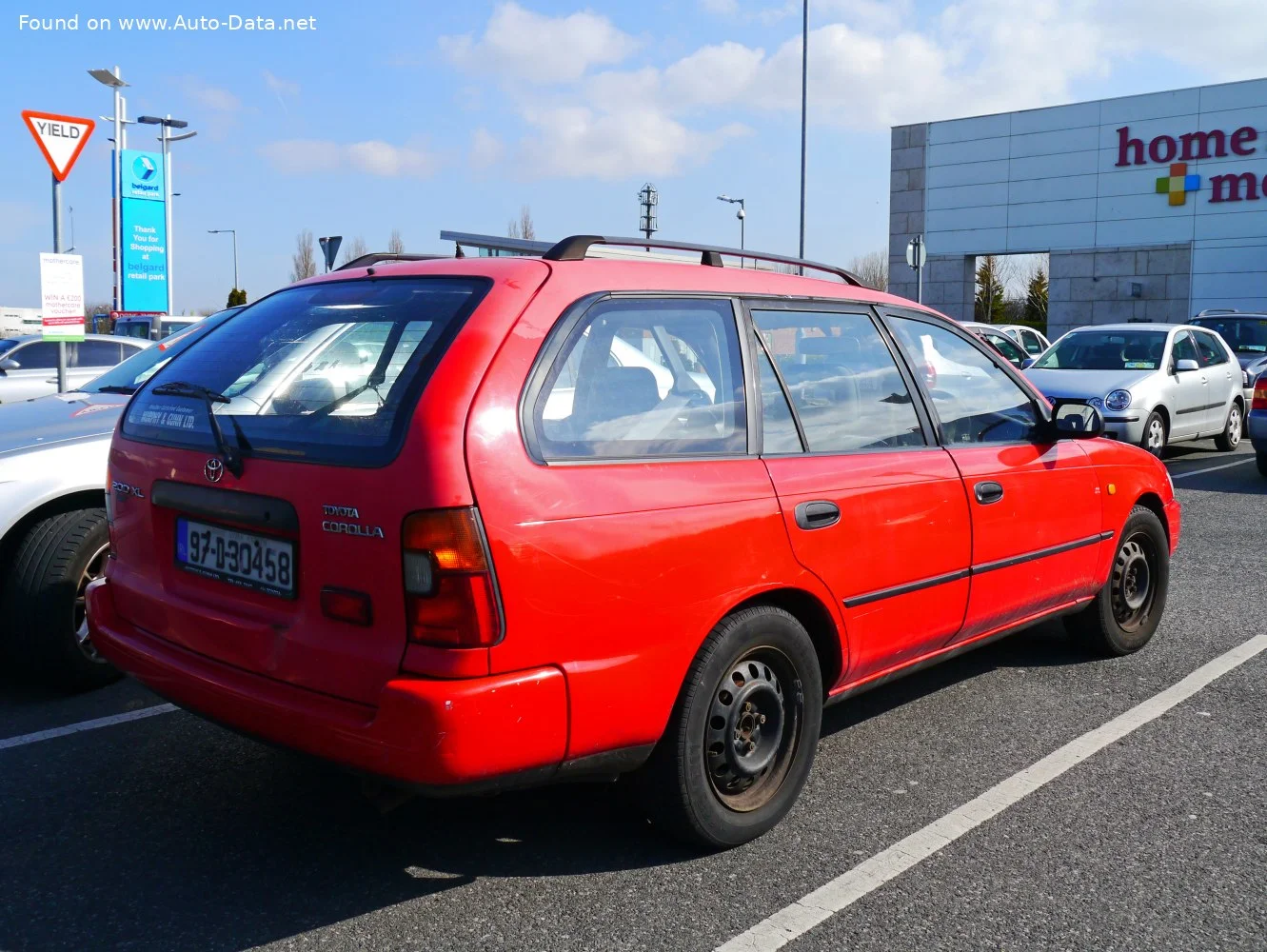 Toyota Corolla 1.3 i XLI 16V (88 Hp)1992 - 1997 thumbnail 2