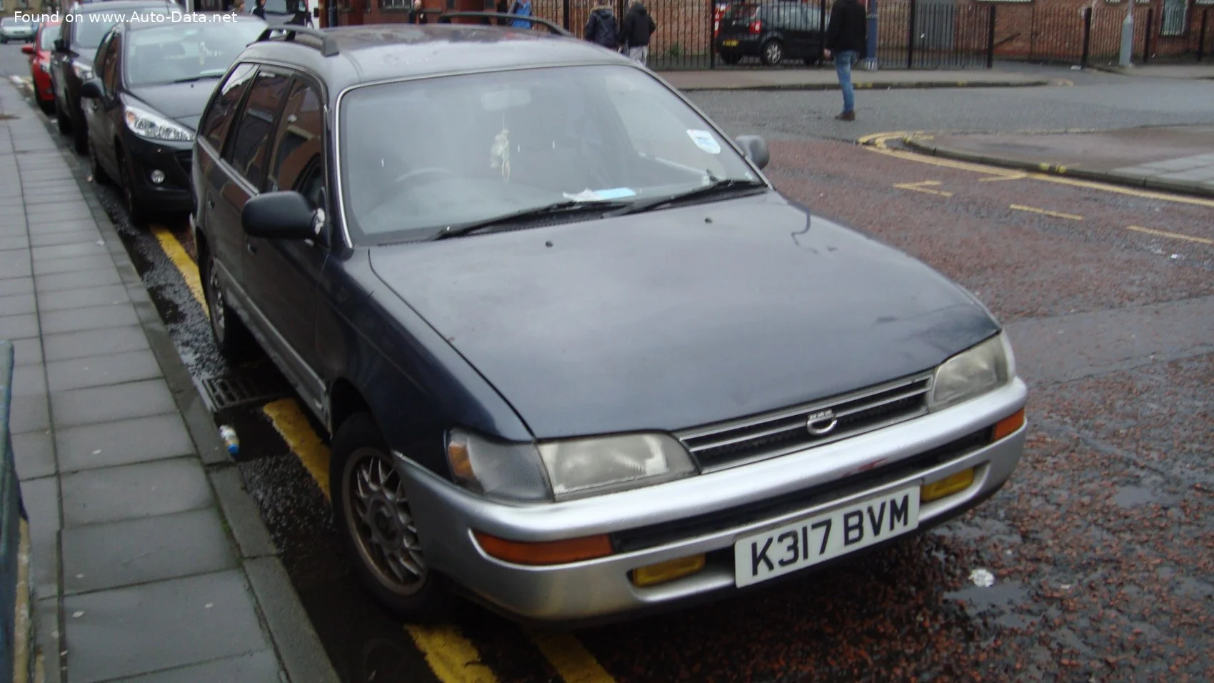 Toyota Corolla 1.3 i XLI 16V (88 Hp)1992 - 1997 thumbnail 3
