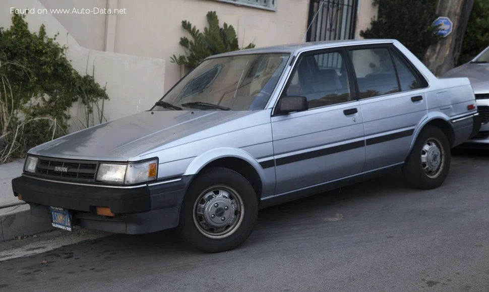 Toyota Corolla 1.3 (AE80) (69 Hp)1983 - 1984 - 1