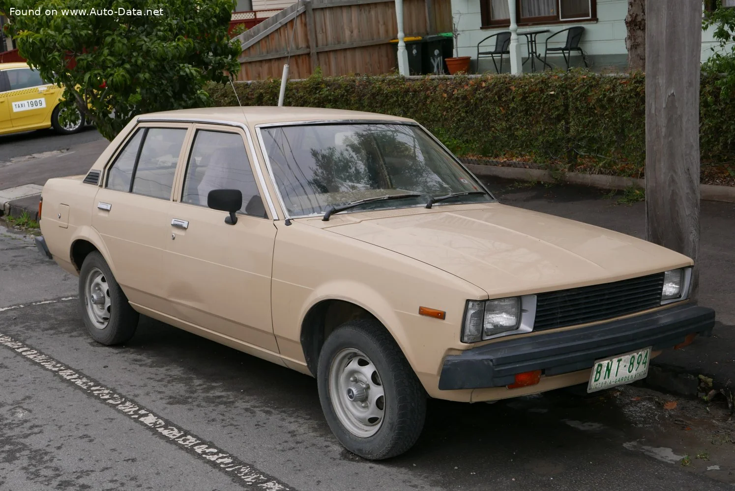 Toyota Corolla 1.3 (KE70) (60 Hp)1979 - 1983 - 1