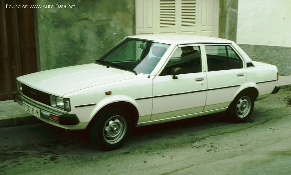 Toyota Corolla 1.3 (KE70) (60 Hp)1979 - 1983 thumbnail 3
