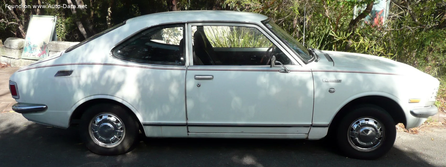 Toyota Corolla 1200 (68 Hp)1970 - 1974 thumbnail 7