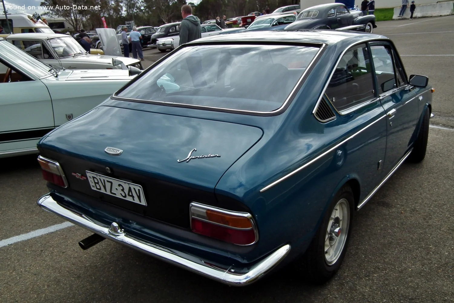 Toyota Corolla 1100 (60 Hp)1968 - 1970 thumbnail 5