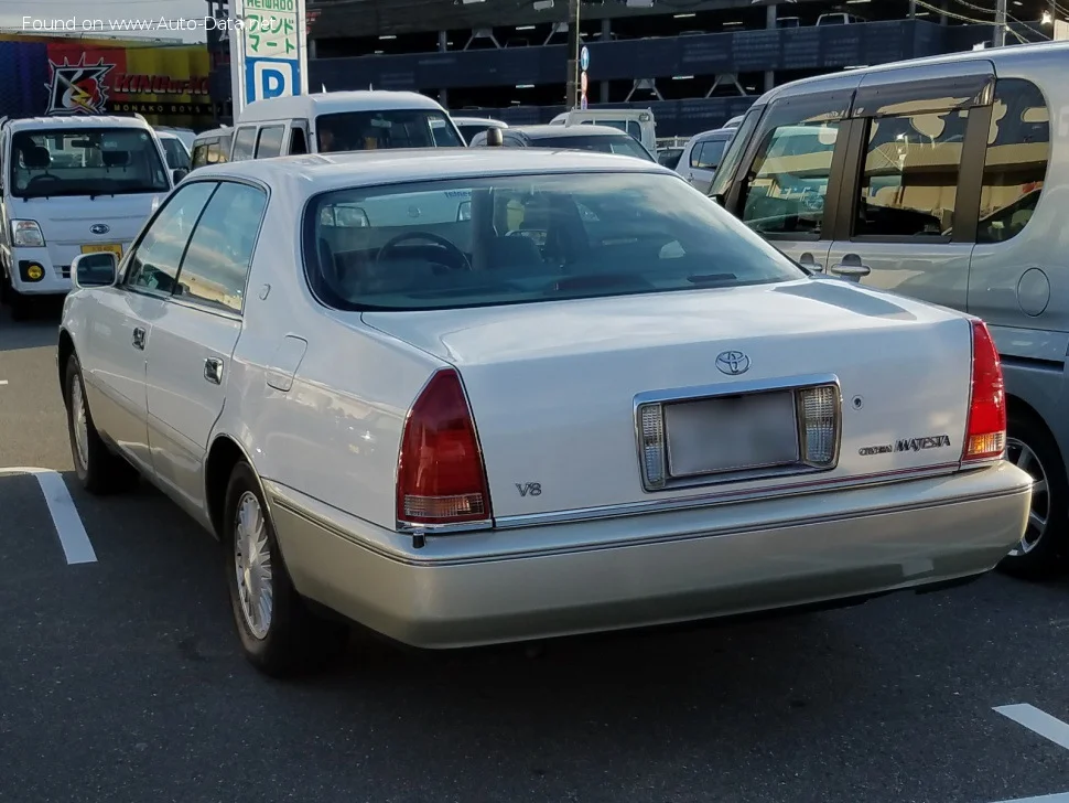 Toyota Crown Majesta 3.0i V6 24V (220 Hp) Automatic1997 - 1999 thumbnail 2