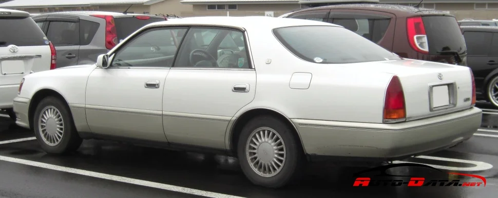 Toyota Crown Majesta 3.0i V6 24V (220 Hp) Automatic1995 - 1997 thumbnail 2
