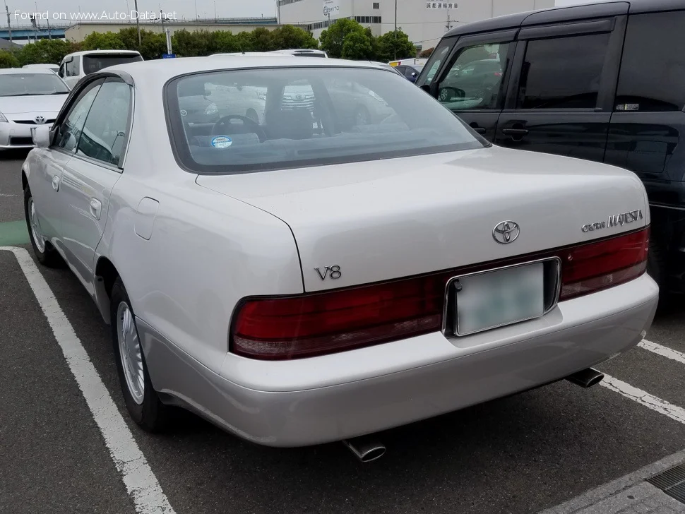 Toyota Crown Majesta 3.0i V6 24V (230 Hp) Automatic1993 - 1995 thumbnail 2