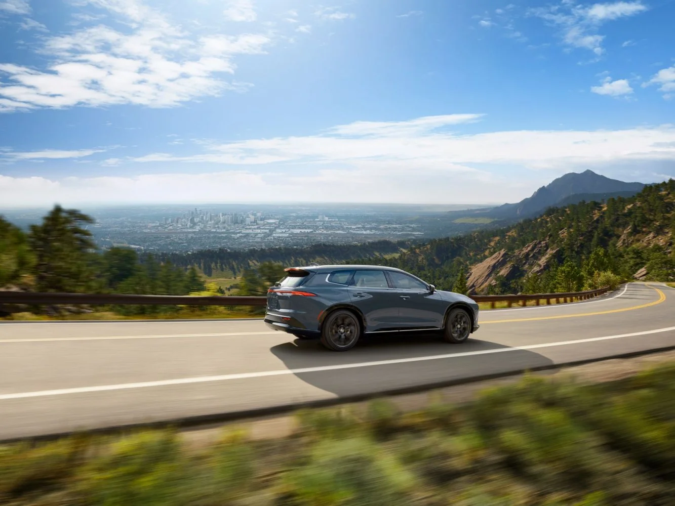 Toyota Crown 2.5 D-4S (240 Hp) Hybrid E-Four e-CVT2024 - thumbnail 14