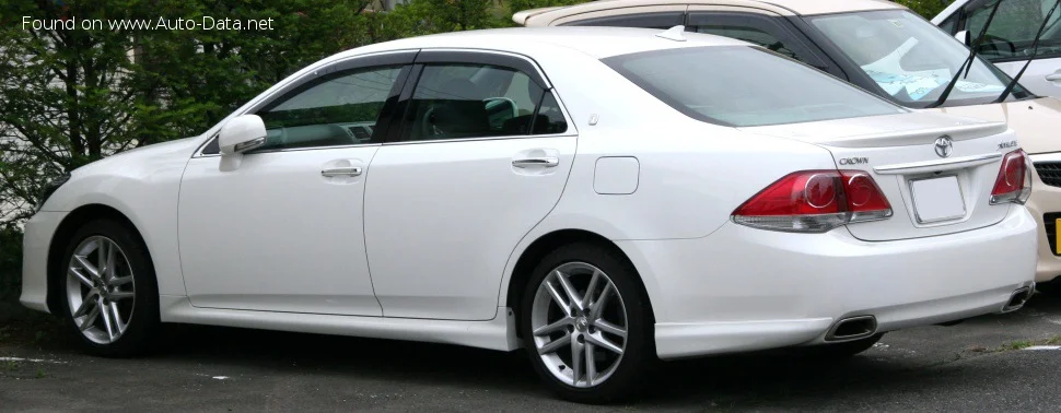 Toyota Crown Toyota Crown XIII Athlete (S200, facelift 2010)