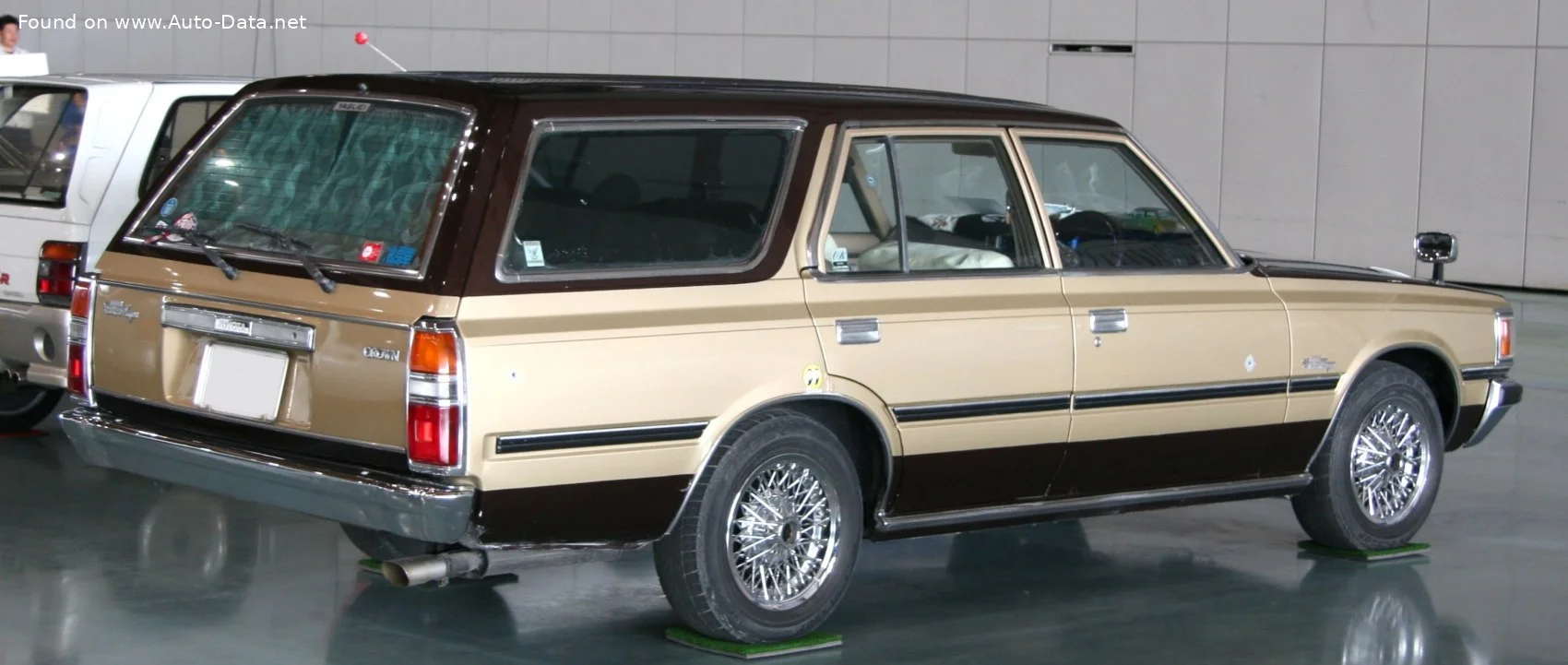 Toyota Crown 2.8 (MS1K) (146 Hp)1979 - 1983 thumbnail 2