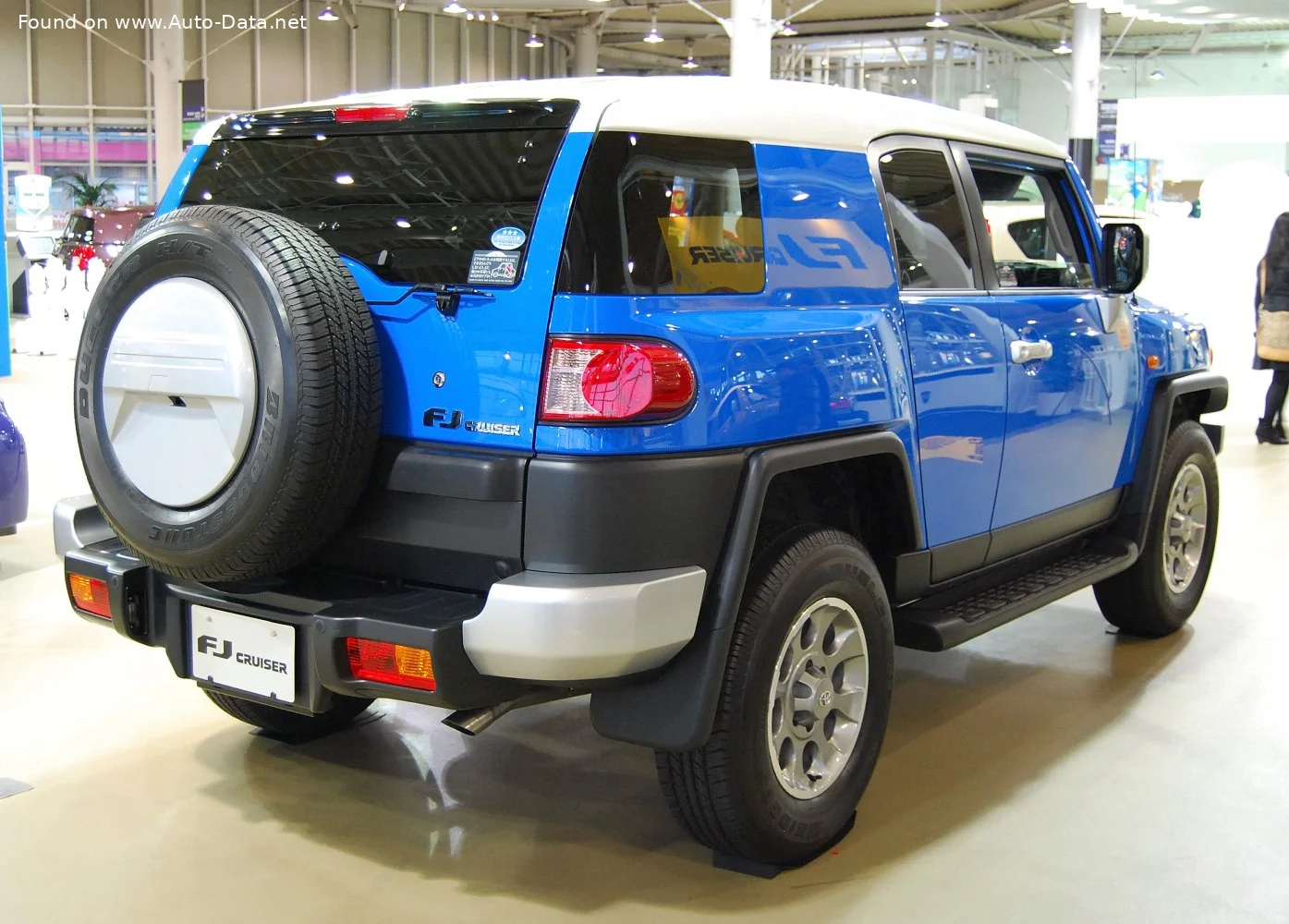 Toyota FJ Cruiser 4.0 V6 (239 Hp) 4WD2006 - 2009 thumbnail 2