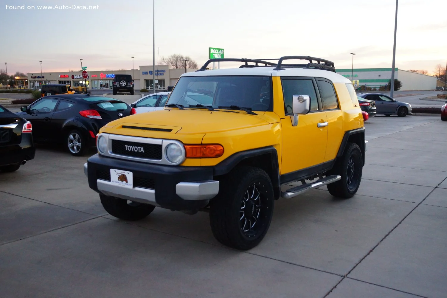 Toyota FJ Cruiser 4.0 V6 (239 Hp) 4WD2006 - 2009 thumbnail 5