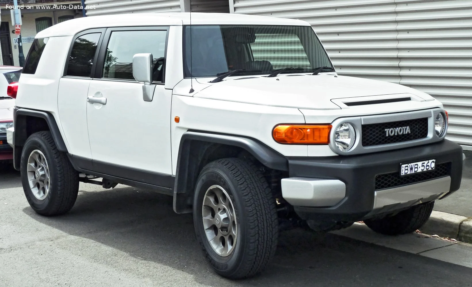 Toyota FJ Cruiser 4.0 V6 (239 Hp) 4WD2006 - 2009 thumbnail 8