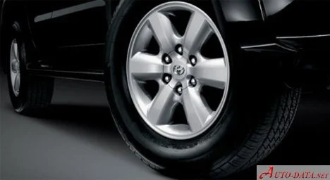 Toyota Fortuner 2.5 D-4D (102 Hp)2008 - 2011 thumbnail 15
