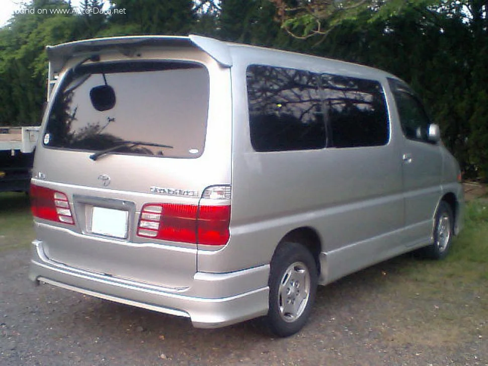 Toyota Grand Hiace 3.0 d (140 Hp)1999 - 2002 thumbnail 2
