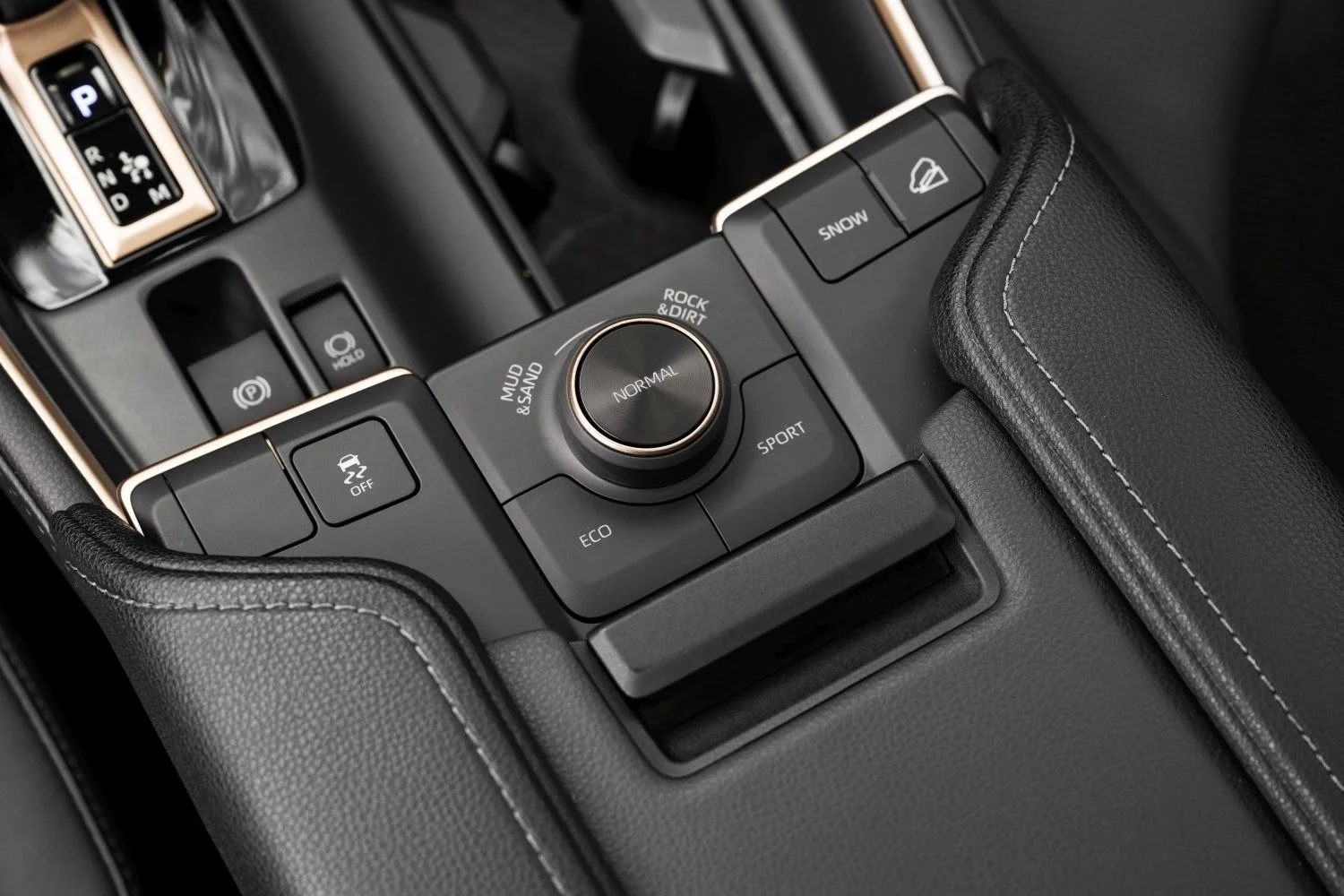 Toyota Grand Highlander 2.4 Turbo (265 Hp) AWD Direct Shift ECT2023 - thumbnail 16