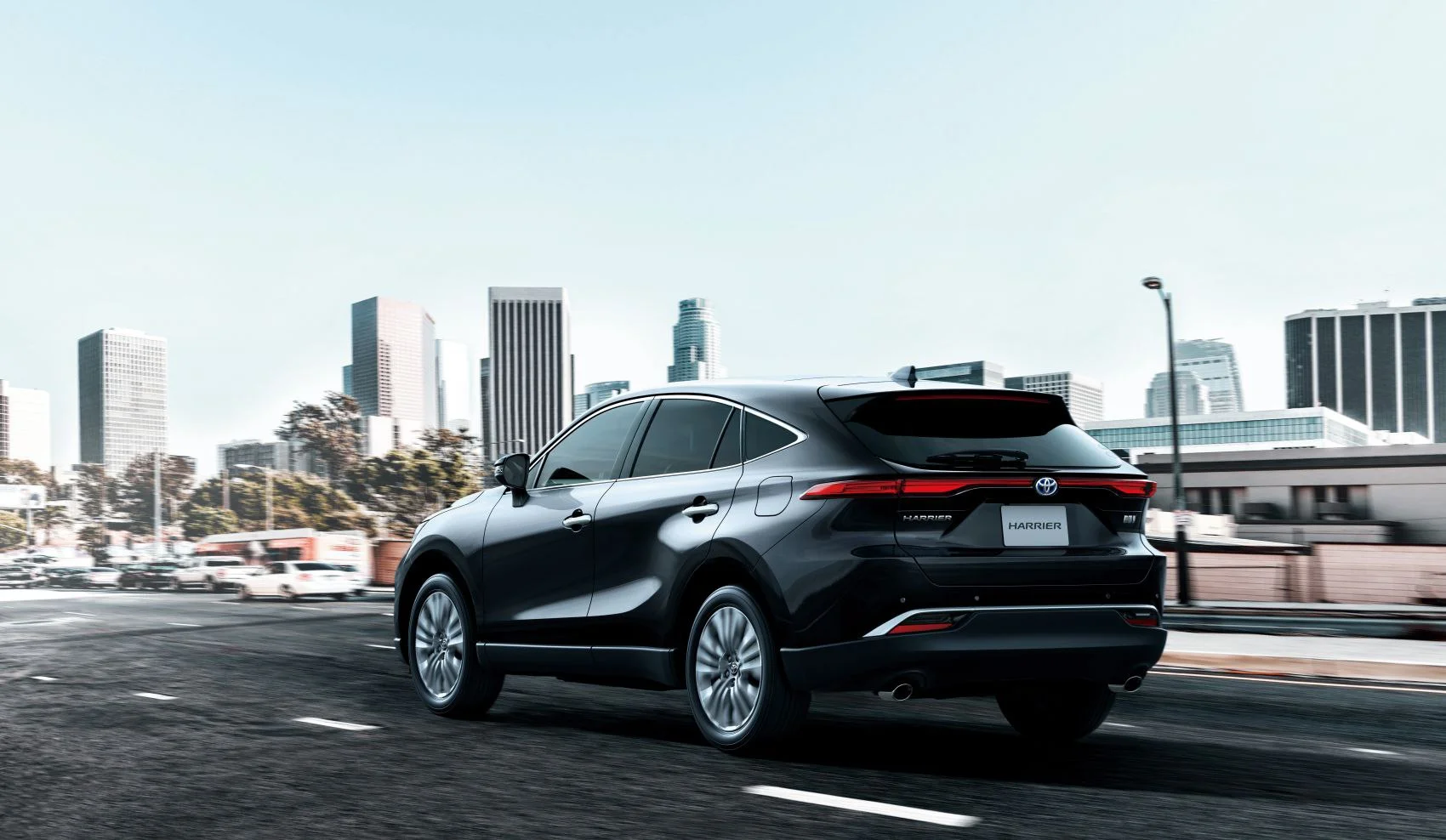 Toyota Harrier 2.0 (171 Hp) 4WD CVT2020 - thumbnail 4