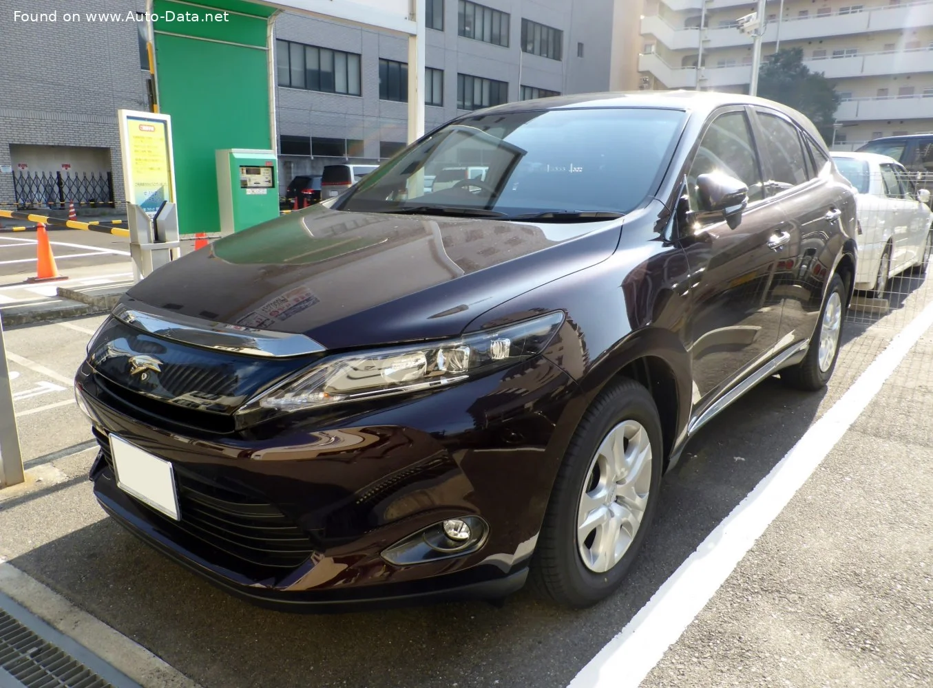 Toyota Harrier 2.0 (151 Hp) 4x4 CVT-i2013 - 2017 thumbnail 3