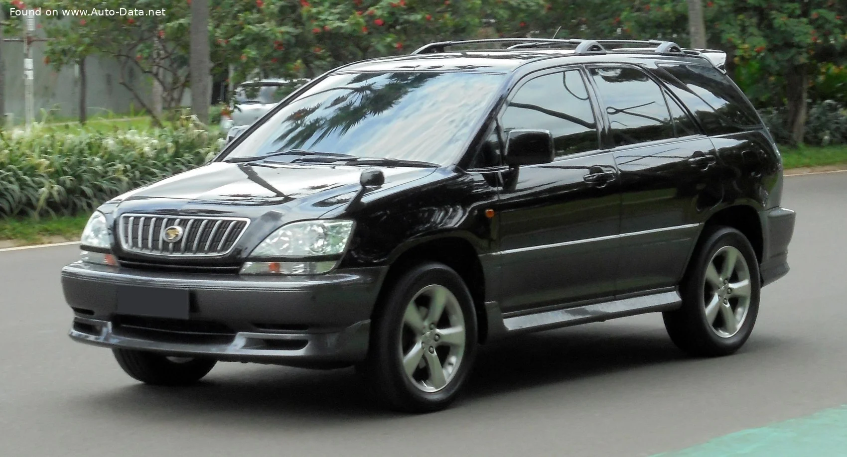 Toyota Harrier 2.2i 16V (140 Hp) 4x4 Automatic2000 - 2002 - 1