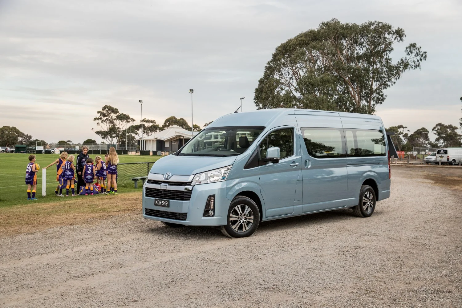 Toyota HiAce 2.8 D-4D (156 Hp)2019 - thumbnail 3
