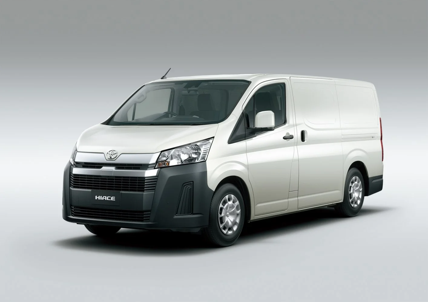 Toyota HiAce 2.8 D-4D (177 Hp)2019 - - 1