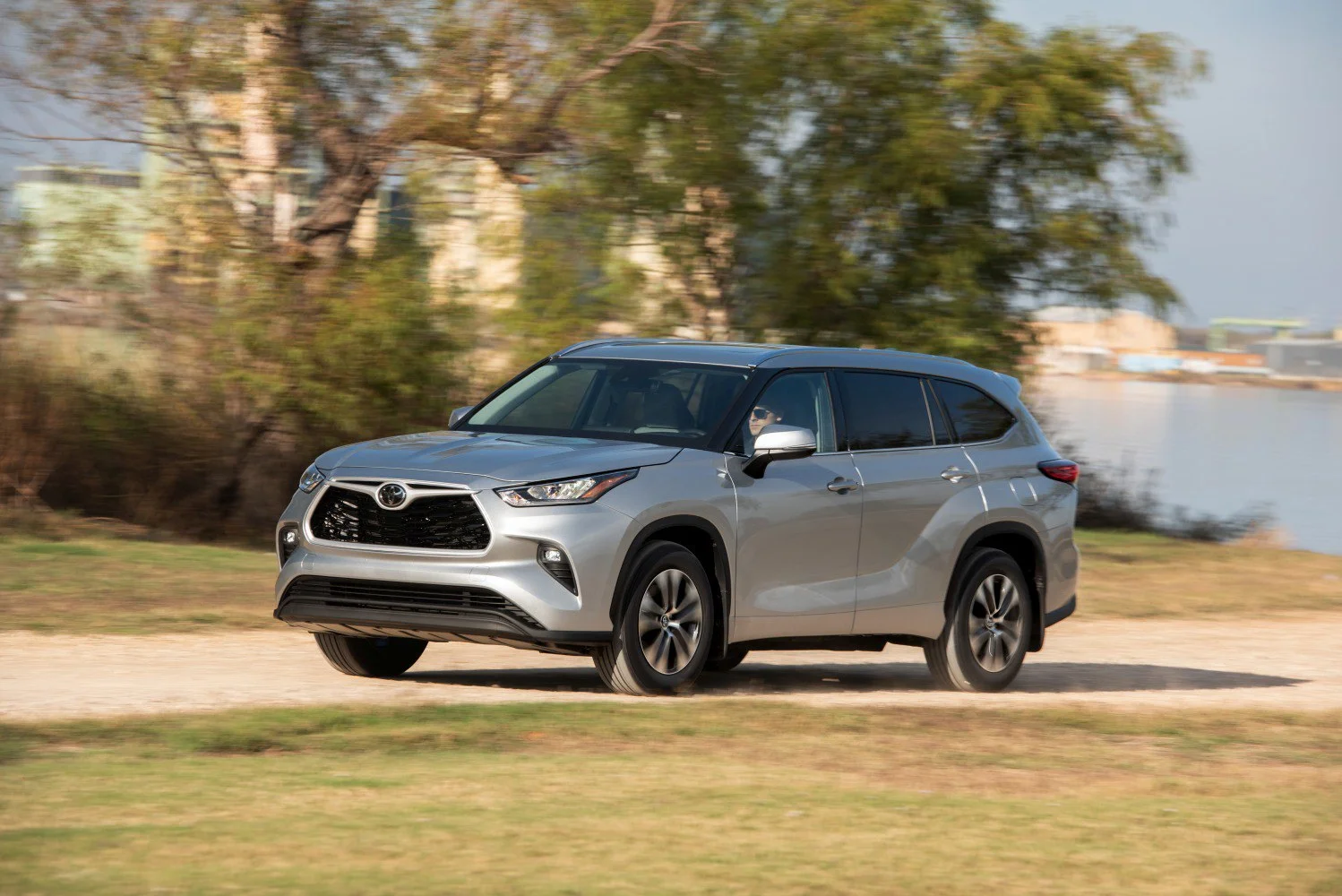 Toyota Highlander 2.4 Turbo (265 Hp) AWD Direct Shift2022 - thumbnail 17