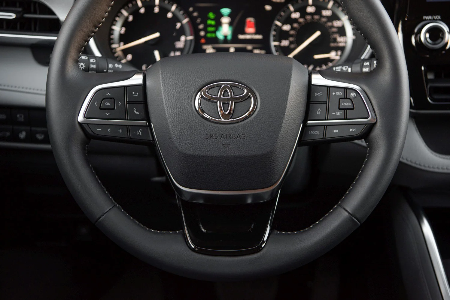 Toyota Highlander 2.4 Turbo (265 Hp) AWD Direct Shift2022 - thumbnail 9