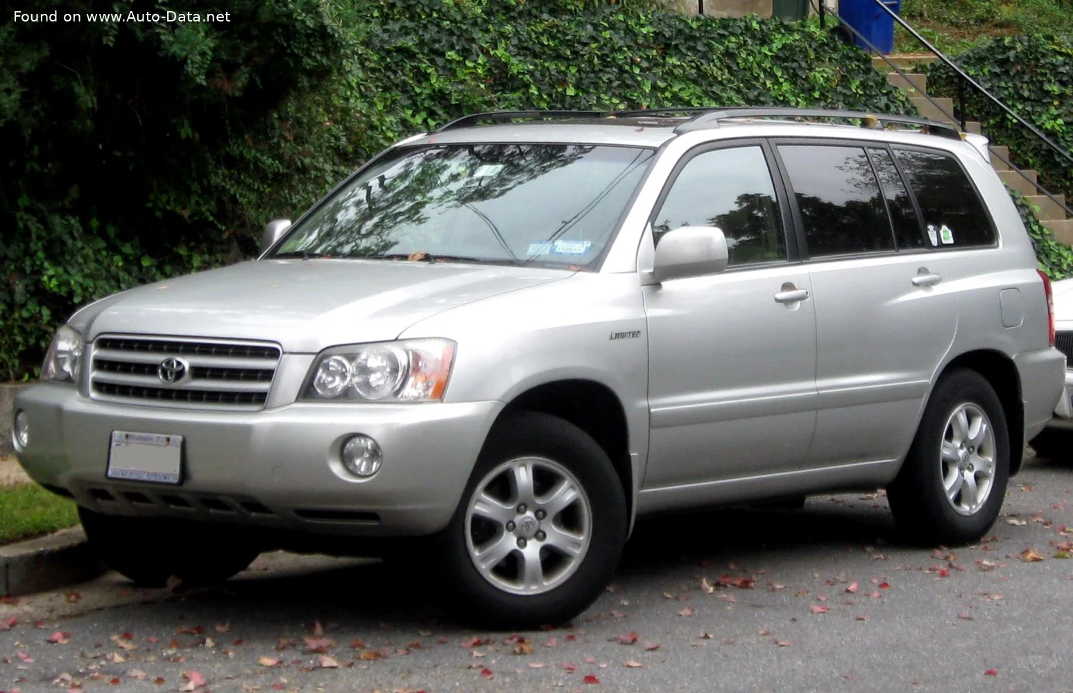 Toyota Highlander 2.4 16V (157 Hp)2000 - 2007 thumbnail 2