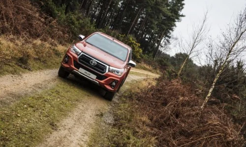 Toyota Hilux 2.4d (150 Hp)2017 - 2020 thumbnail 11