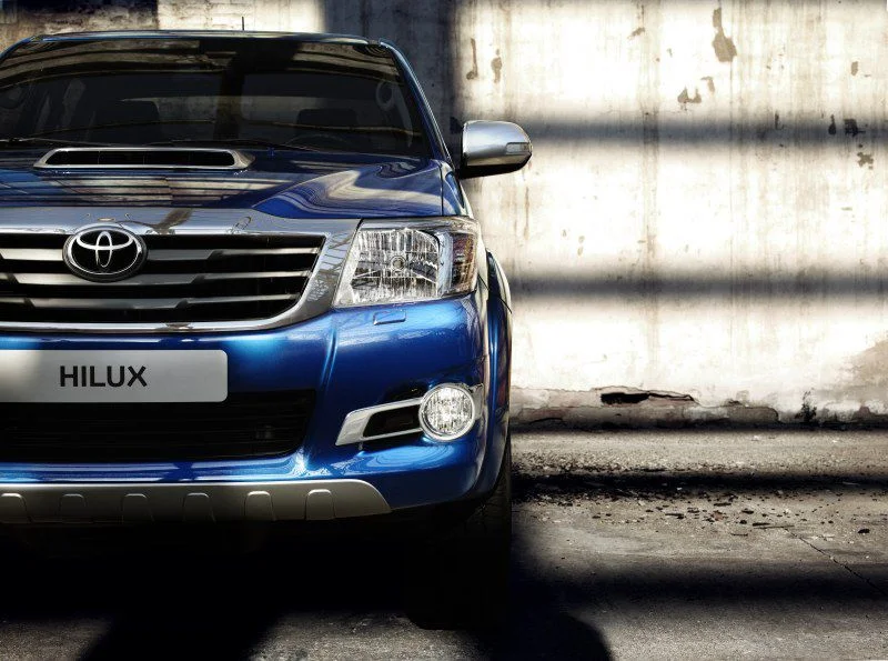 Toyota Hilux 2.5 D-4D (144 Hp) 4WD2011 - 2015 thumbnail 7