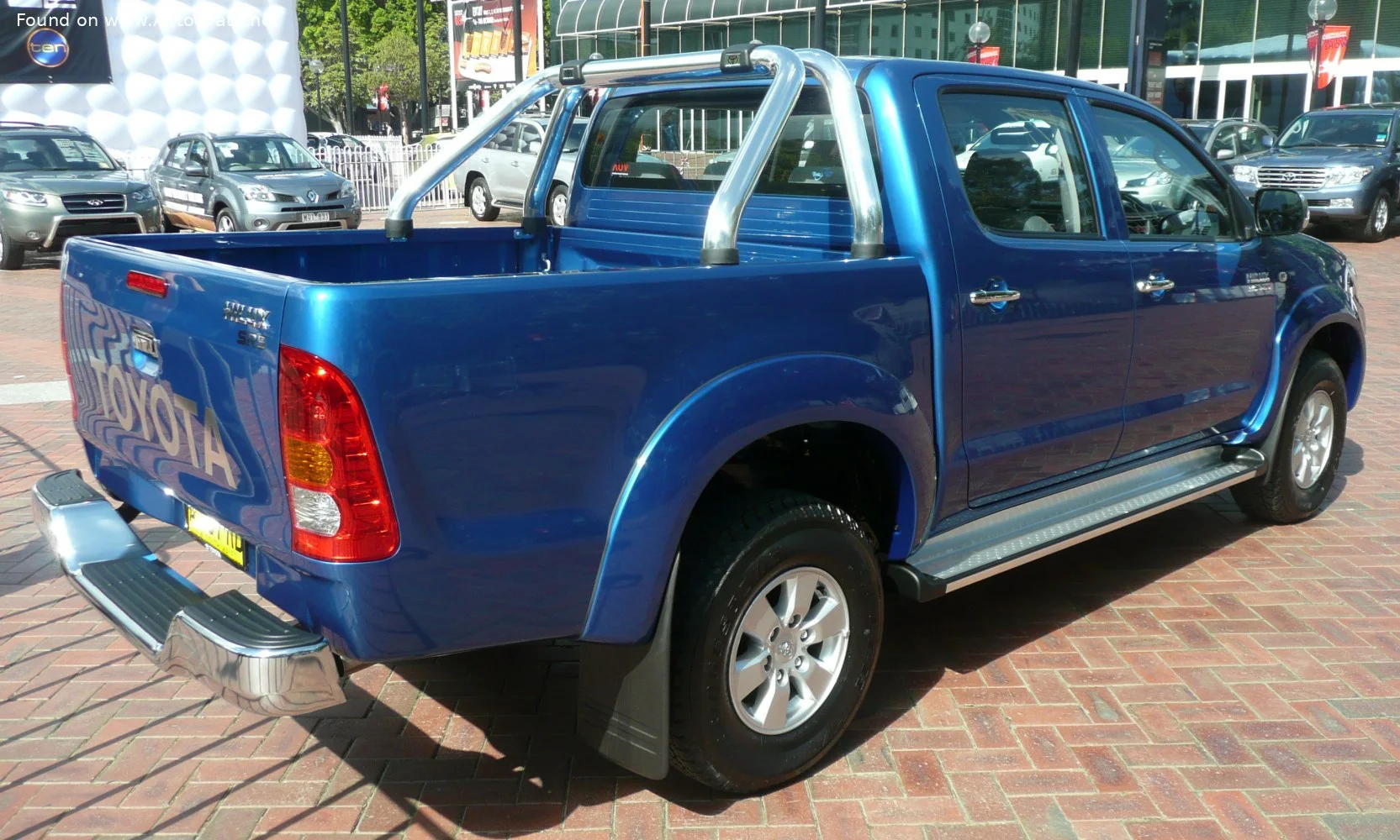 Toyota Hilux 2.5 D-4D (120 Hp) 4x42008 - 2009 thumbnail 8