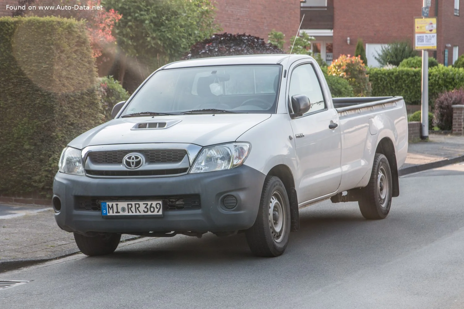 Toyota Hilux 2.5 D-4D (120 Hp)2008 - 2011 - 1