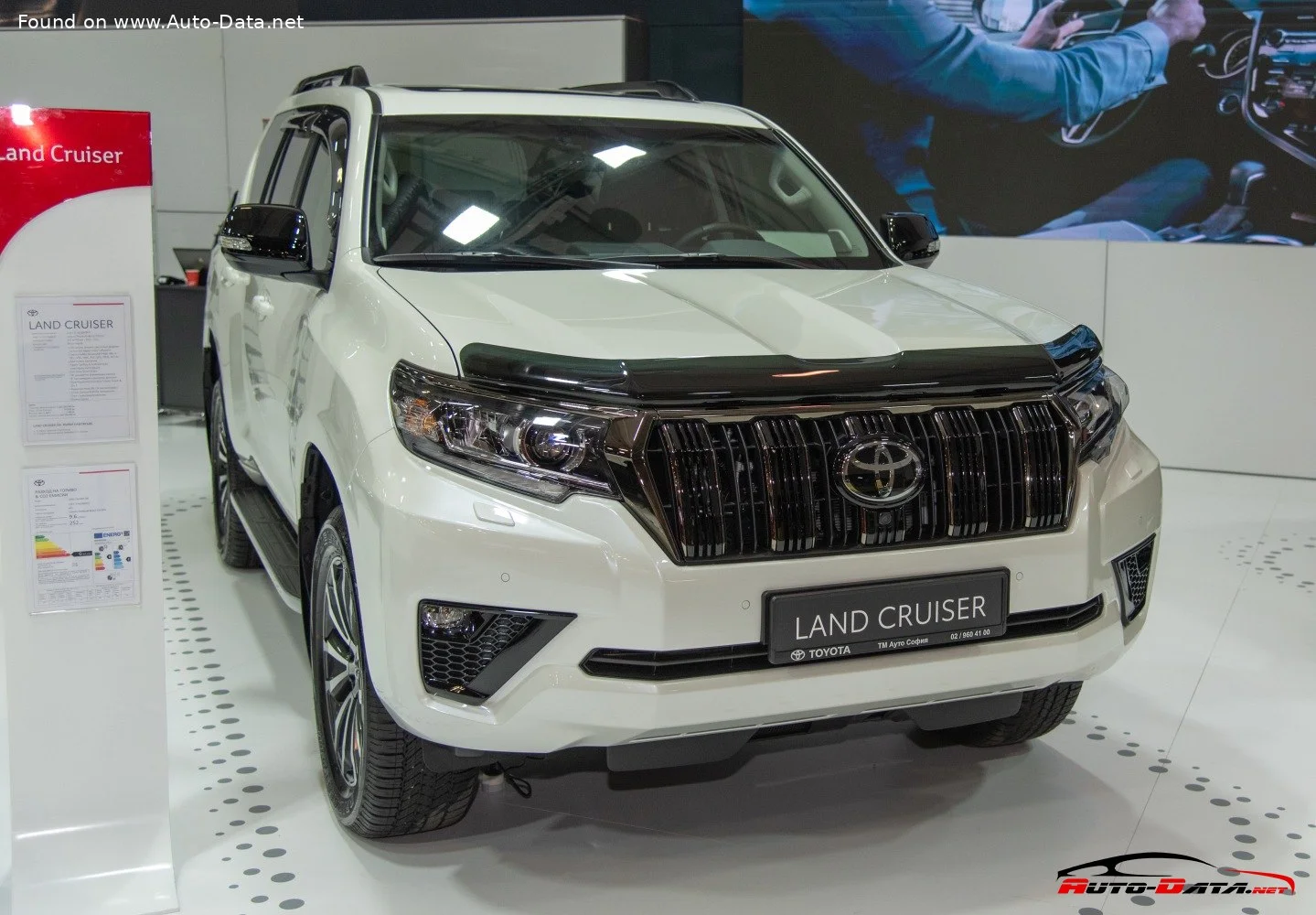 Toyota Land Cruiser Prado 2.7 (163 Hp) 4WD2017 - 2023 thumbnail 2