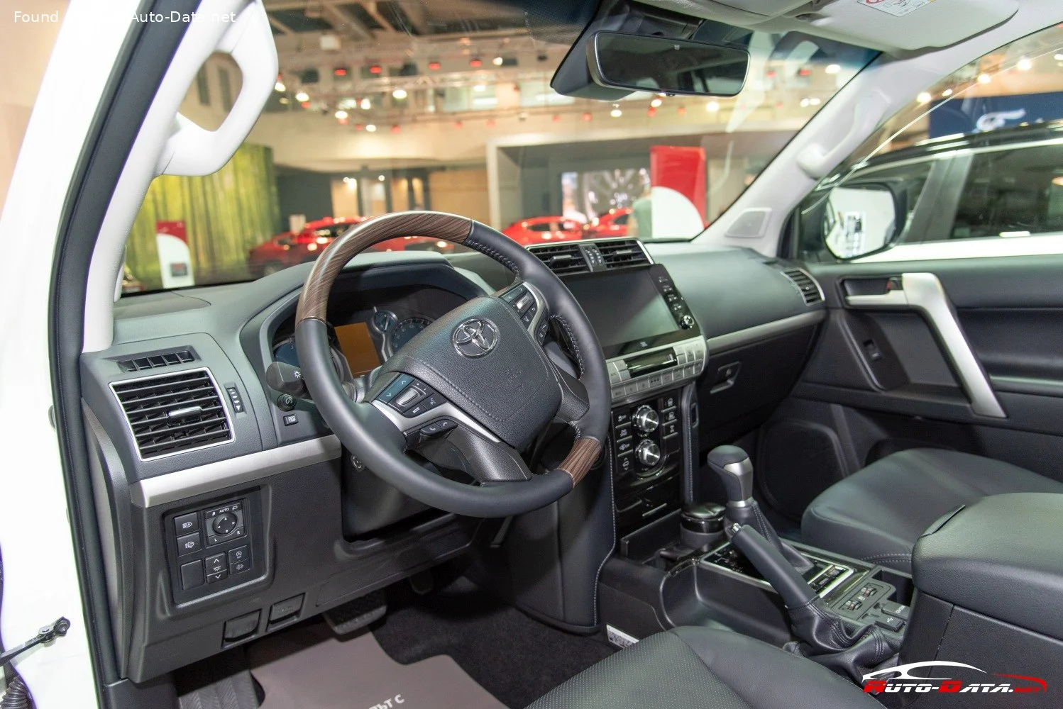 Toyota Land Cruiser Prado 2.7 (163 Hp) 4WD2017 - 2023 thumbnail 7