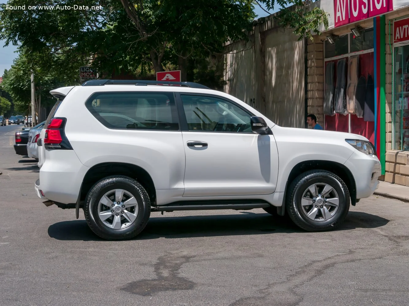 Toyota Land Cruiser Prado 2.8 D-4D (177 Hp) 4WD2017 - 2023 - 1
