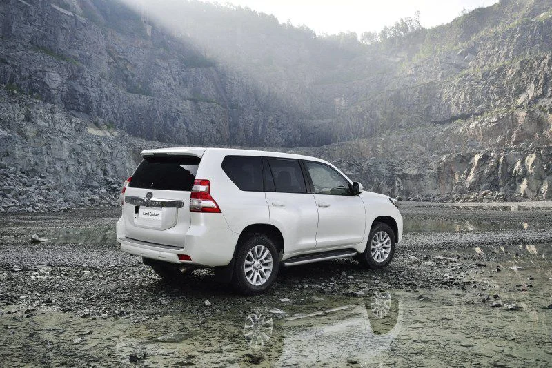 Toyota Land Cruiser Prado 2.7 VVT-i (163 Hp)2013 - 2015 thumbnail 2