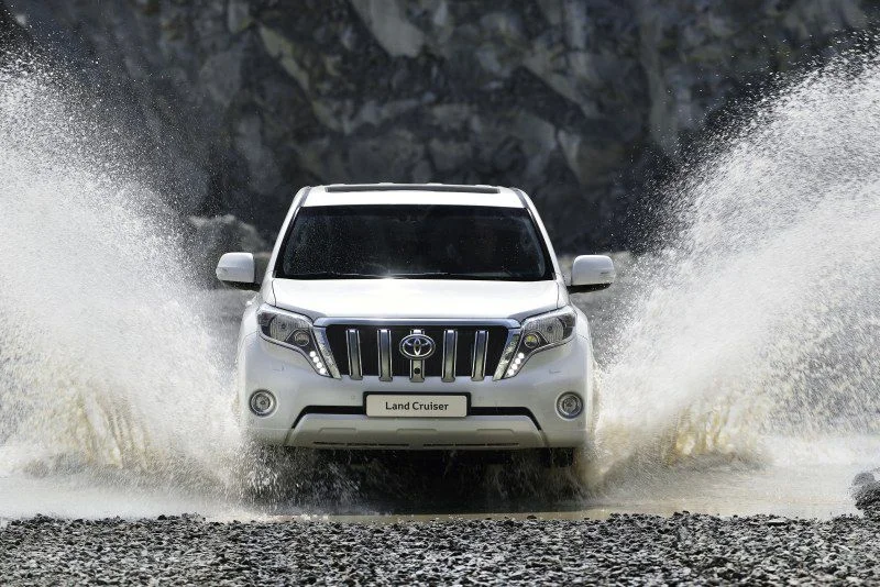 Toyota Land Cruiser Prado 2.7 VVT-i (163 Hp)2013 - 2015 thumbnail 15