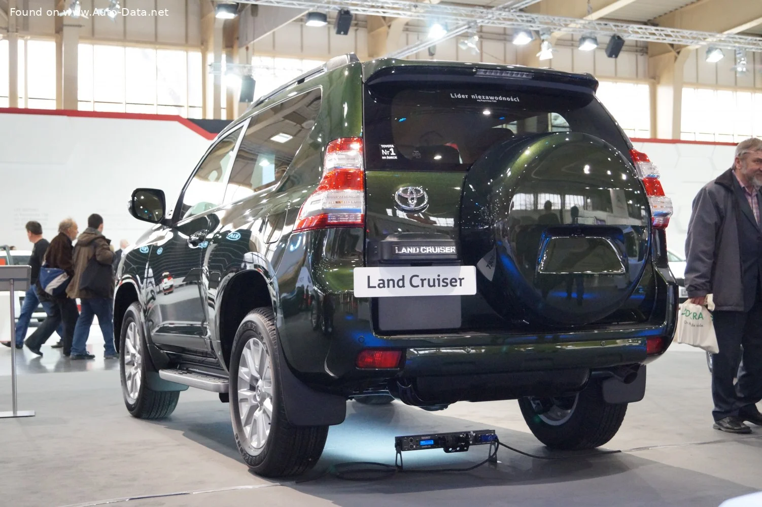 Toyota Land Cruiser Prado 2.8 D-4D (177 Hp) 4WD2015 - 2017 thumbnail 2
