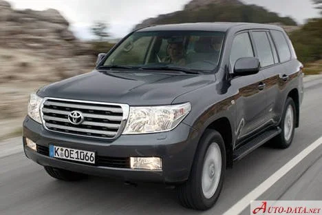 Toyota Land Cruiser 4.5D V8 (235 Hp) Automatic2007 - 2012 thumbnail 3