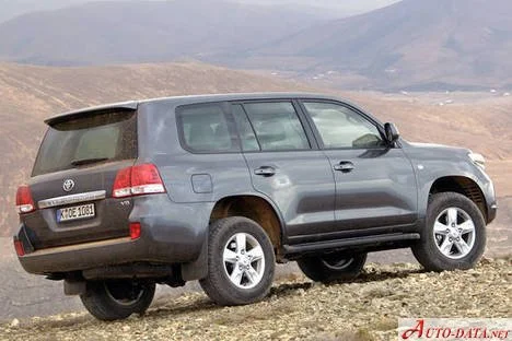 Toyota Land Cruiser 4.5D V8 (235 Hp) Automatic2007 - 2012 thumbnail 7