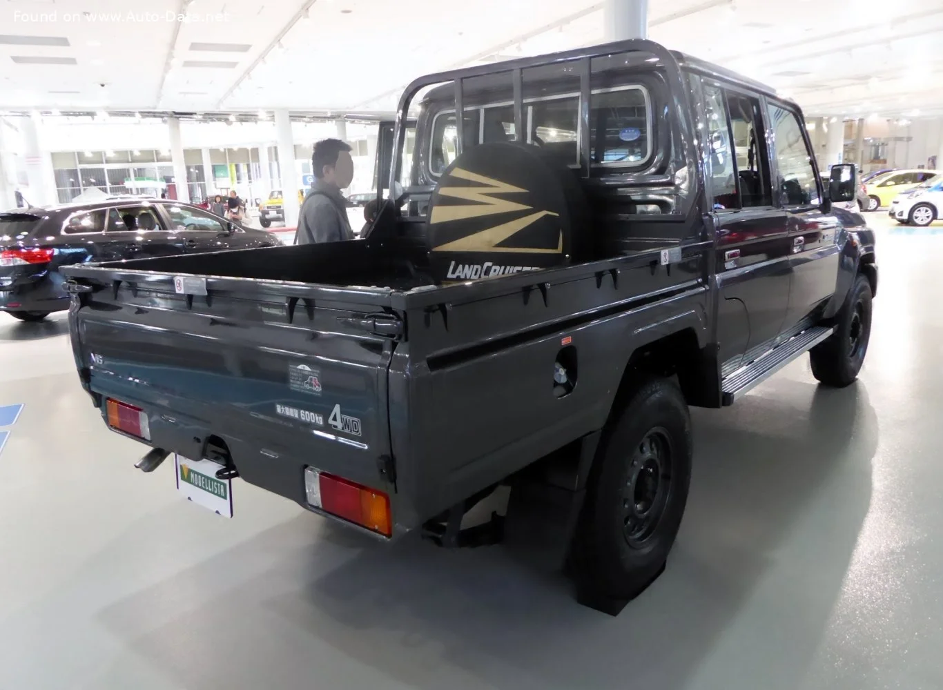 Toyota Land Cruiser 4.0 i V6 (231 Hp) 4WD2012 - thumbnail 2